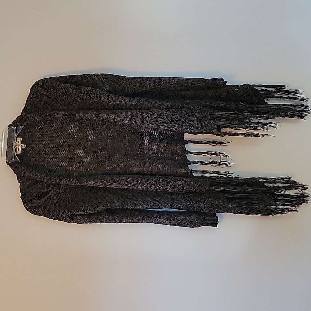 Monteau Open Cardigan with Fringe Hem, Size Medium